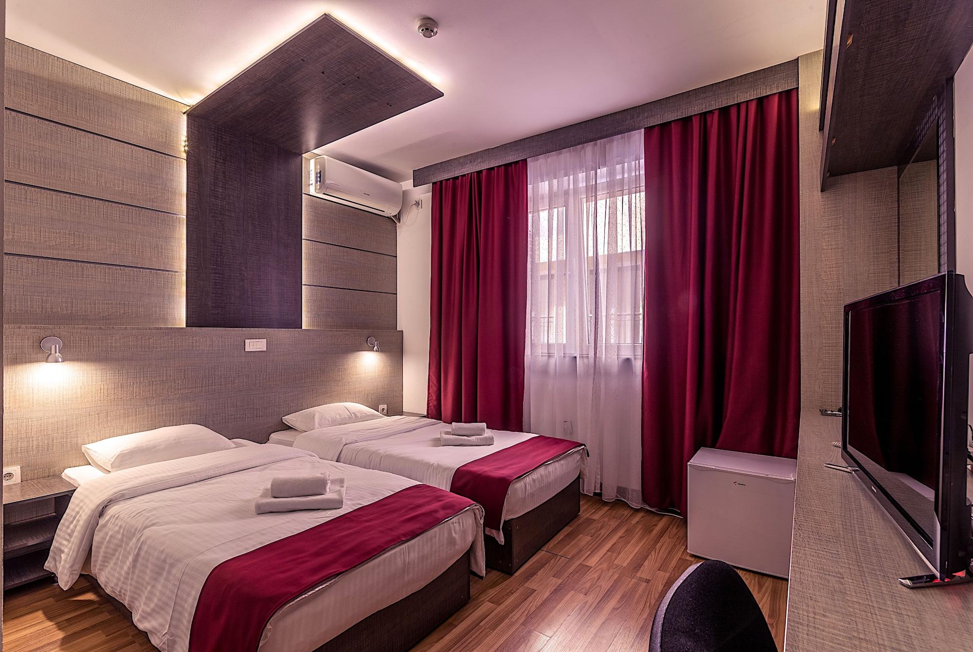Hotel De Koka Σκόπια Εξωτερικό φωτογραφία