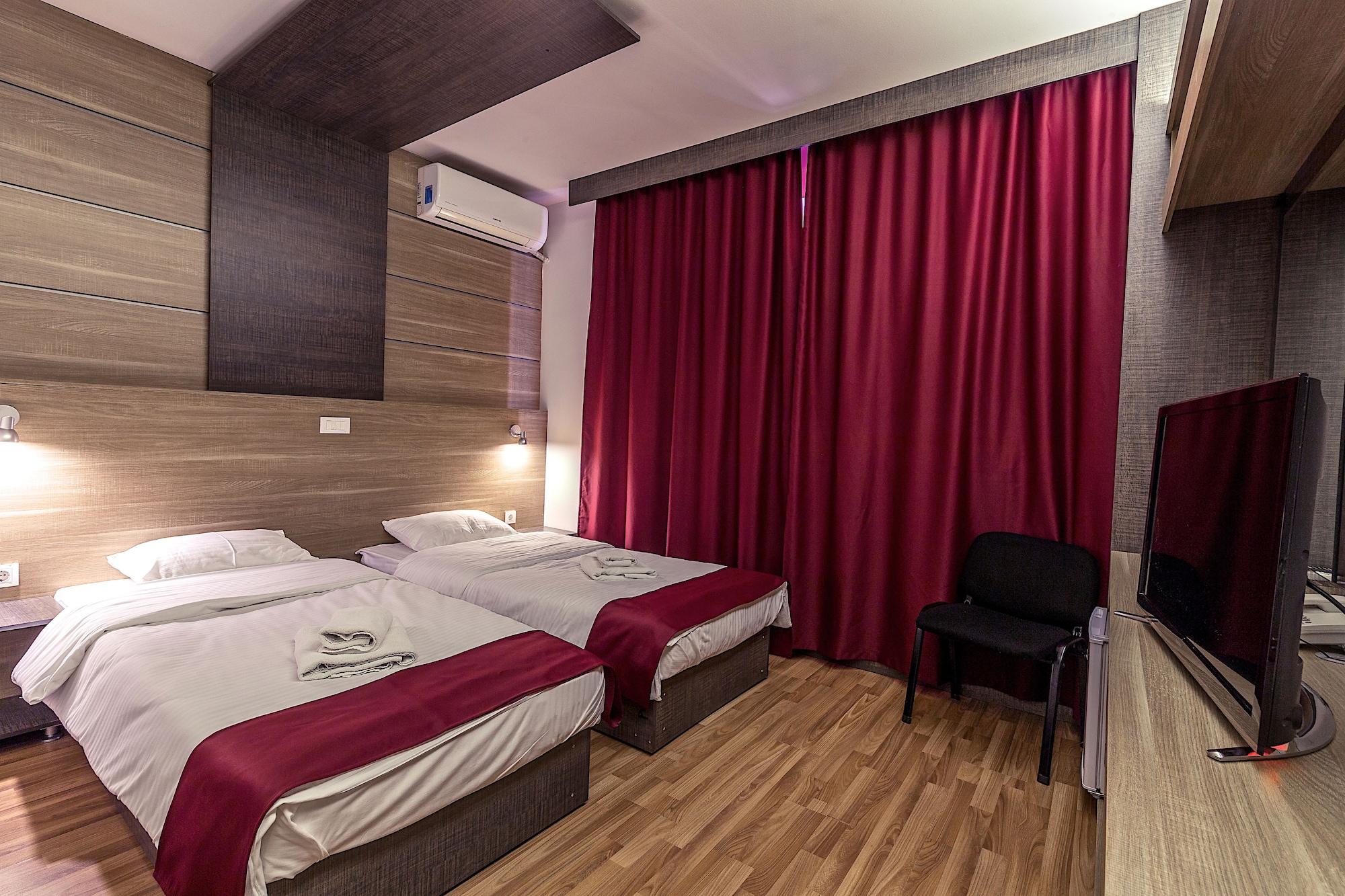 Hotel De Koka Σκόπια Εξωτερικό φωτογραφία