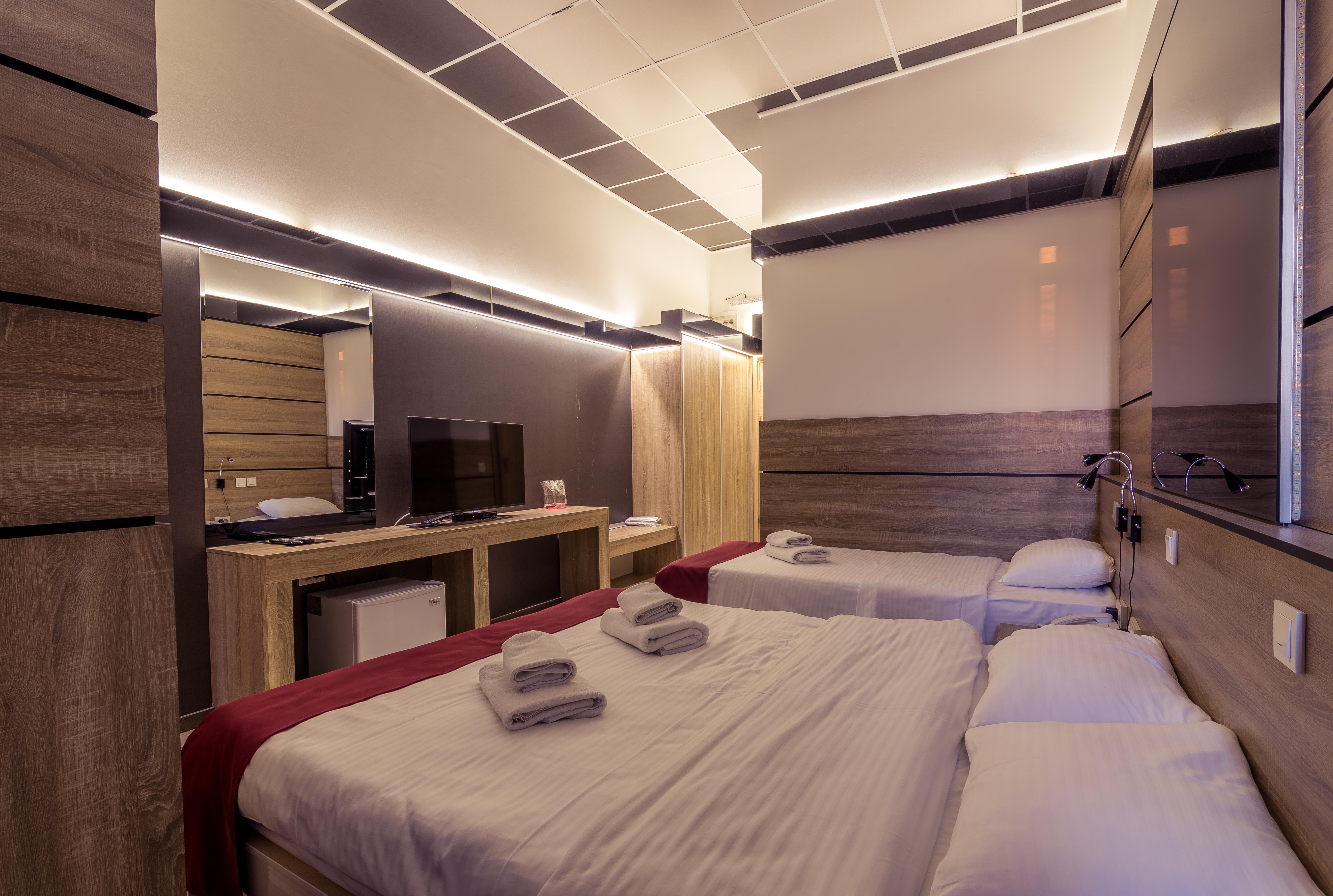 Hotel De Koka Σκόπια Εξωτερικό φωτογραφία