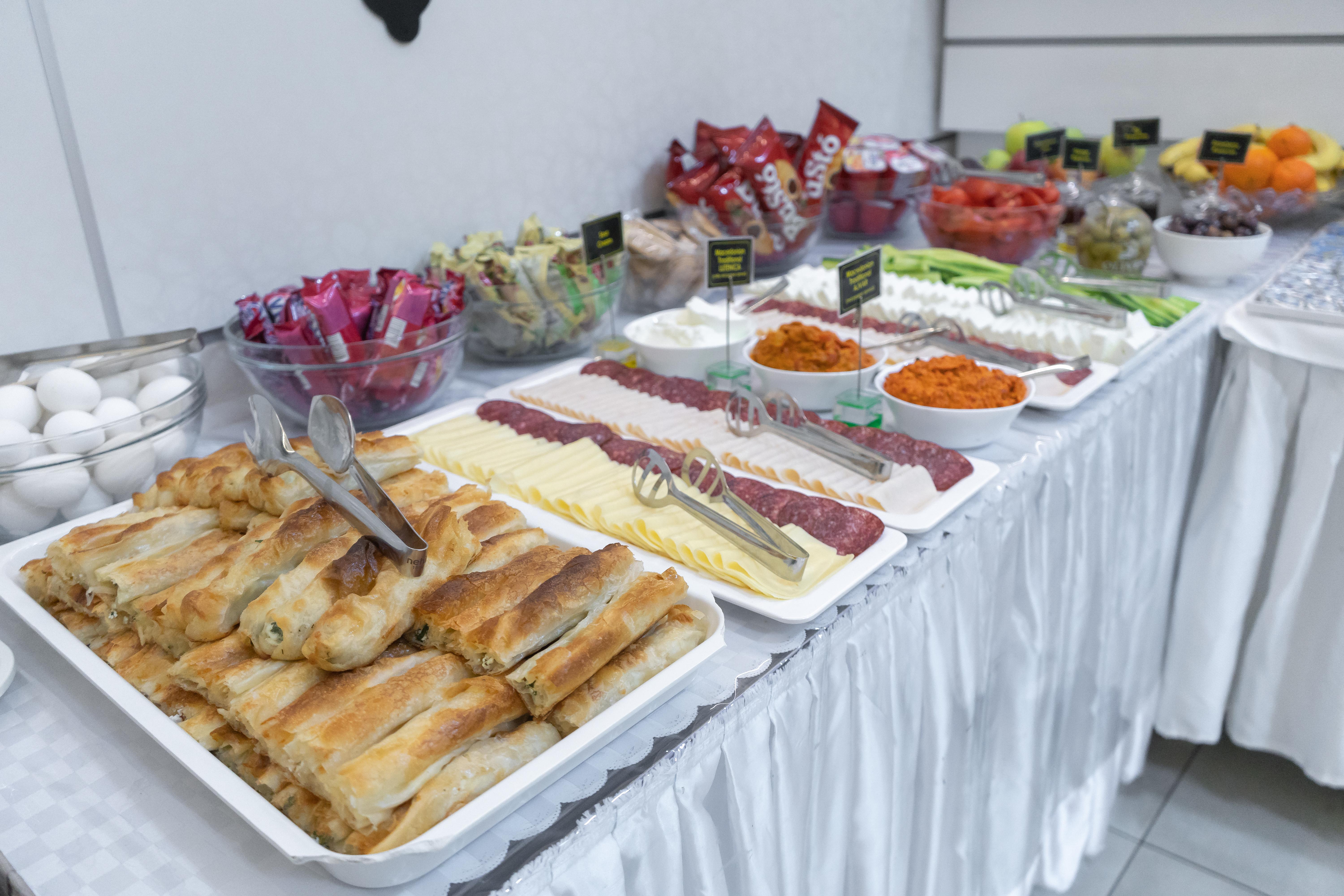Hotel De Koka Σκόπια Εξωτερικό φωτογραφία